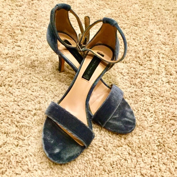 Steven by Steve Madden blue velvet heels - Picture 2 of 4